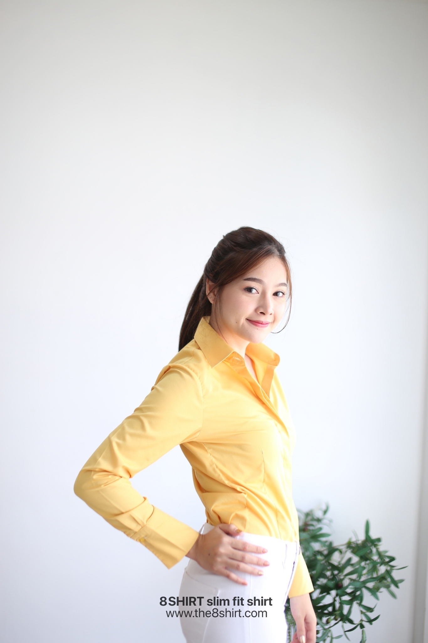 เสื้อเชิ้ตผู้หญิง สีเหลือง (Yellow) สลิมฟิต เข้ารูป แขนยาว เสื้อเชิ้ตทำงาน เสื้อยูนิฟอร์ม แบรนด์ 8SHIRT slim fit shirt พร้อมส่ง