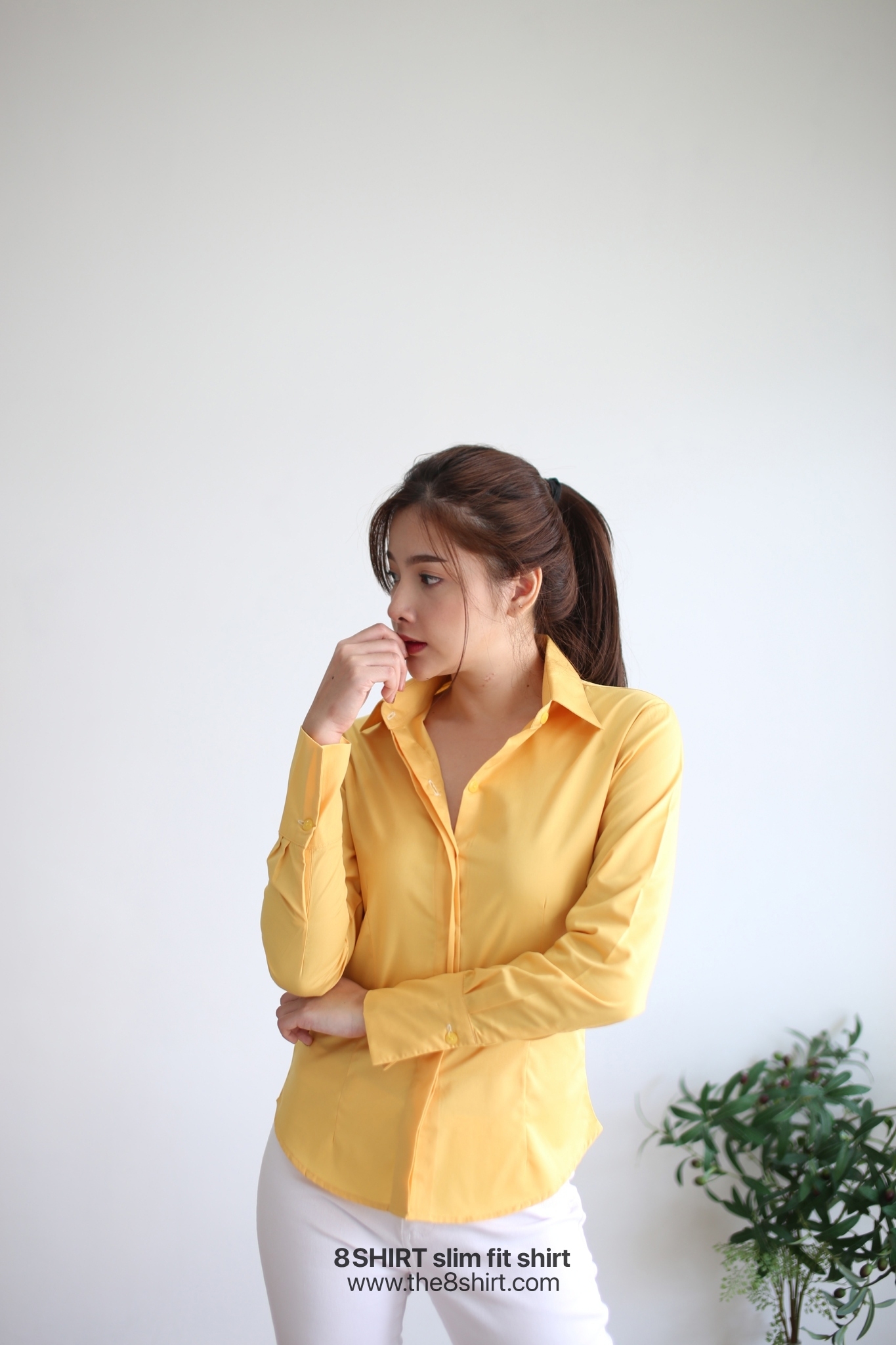 เสื้อเชิ้ตผู้หญิง สีเหลือง (Yellow) สลิมฟิต เข้ารูป แขนยาว เสื้อเชิ้ตทำงาน เสื้อยูนิฟอร์ม แบรนด์ 8SHIRT slim fit shirt พร้อมส่ง