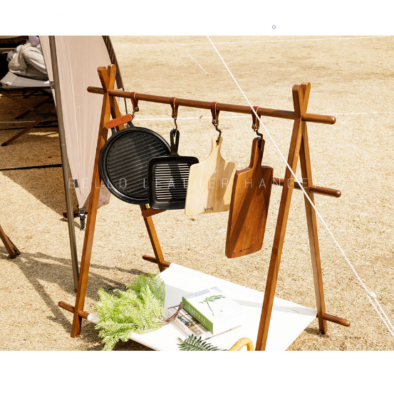 Bello Leather Hanger