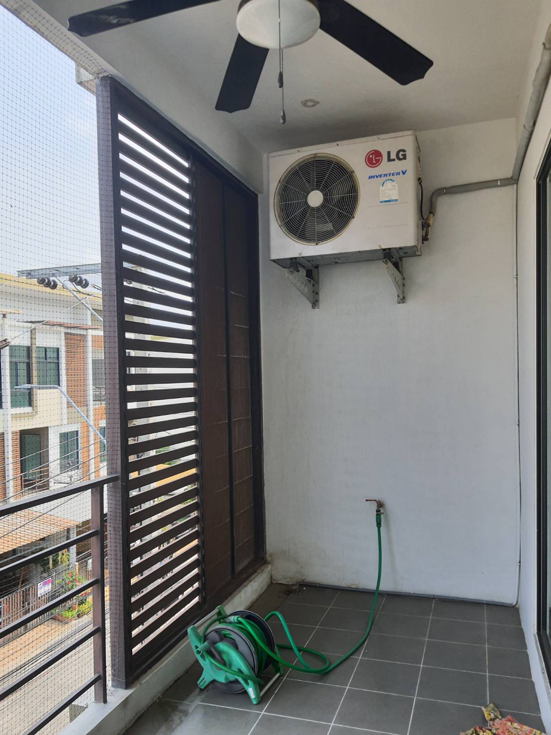 เช่าแล้ว* ให้เช่าทาวน์โฮม 3 ชั้น หมู่บ้านซิกเนเจอร์ เพชรเกษม 69 เนื้อที่ 17.1 ตารางวา 3นอน 3น้ำ