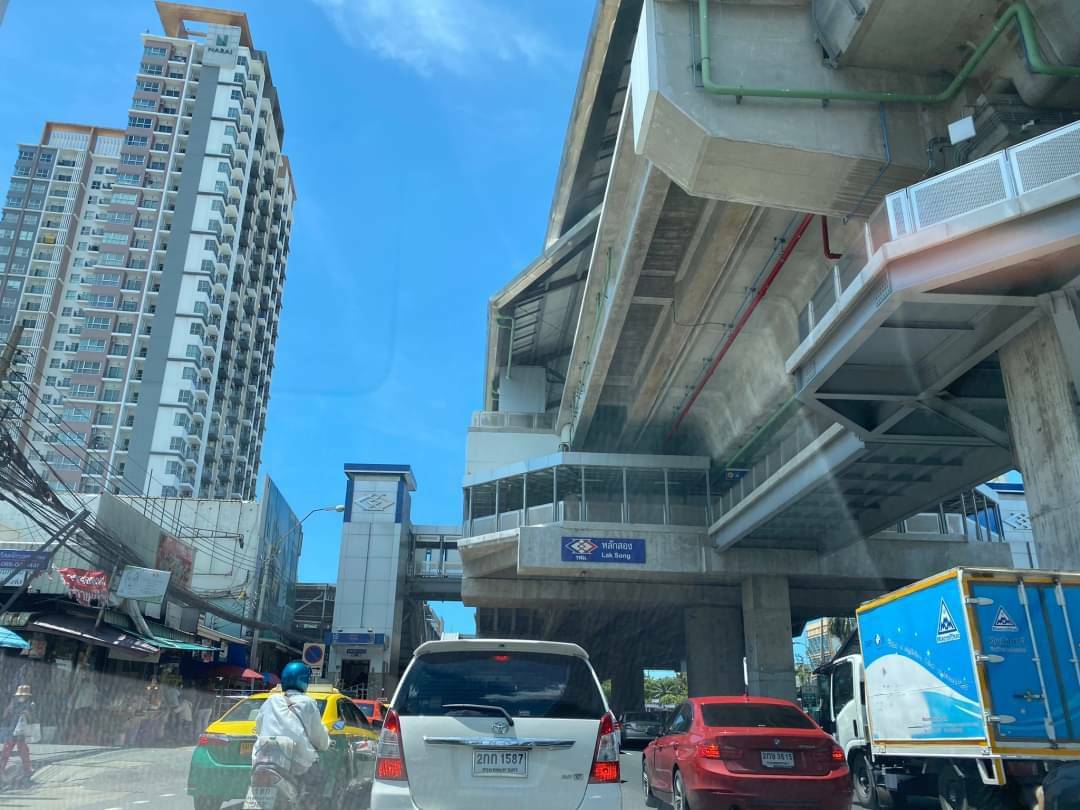 ขายตึก บางเเค เพชรเกษม 47 ขนาด 156 ตรว. 4 ชั้น ใกล้ รถไฟฟ้าMRTหลักสอง(เดอะมอลล์) ซอยเพชรเกษม 47