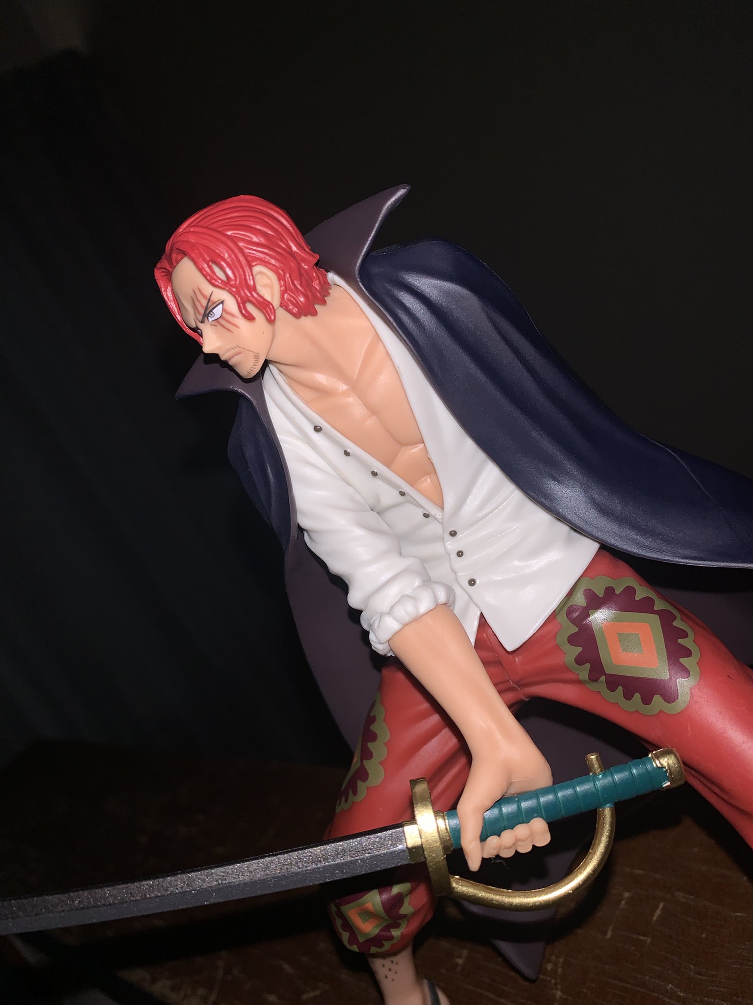 Shanks Film Red ของแท้ JP แมวทอง - DXF Banpresto [โมเดลวันพีช]