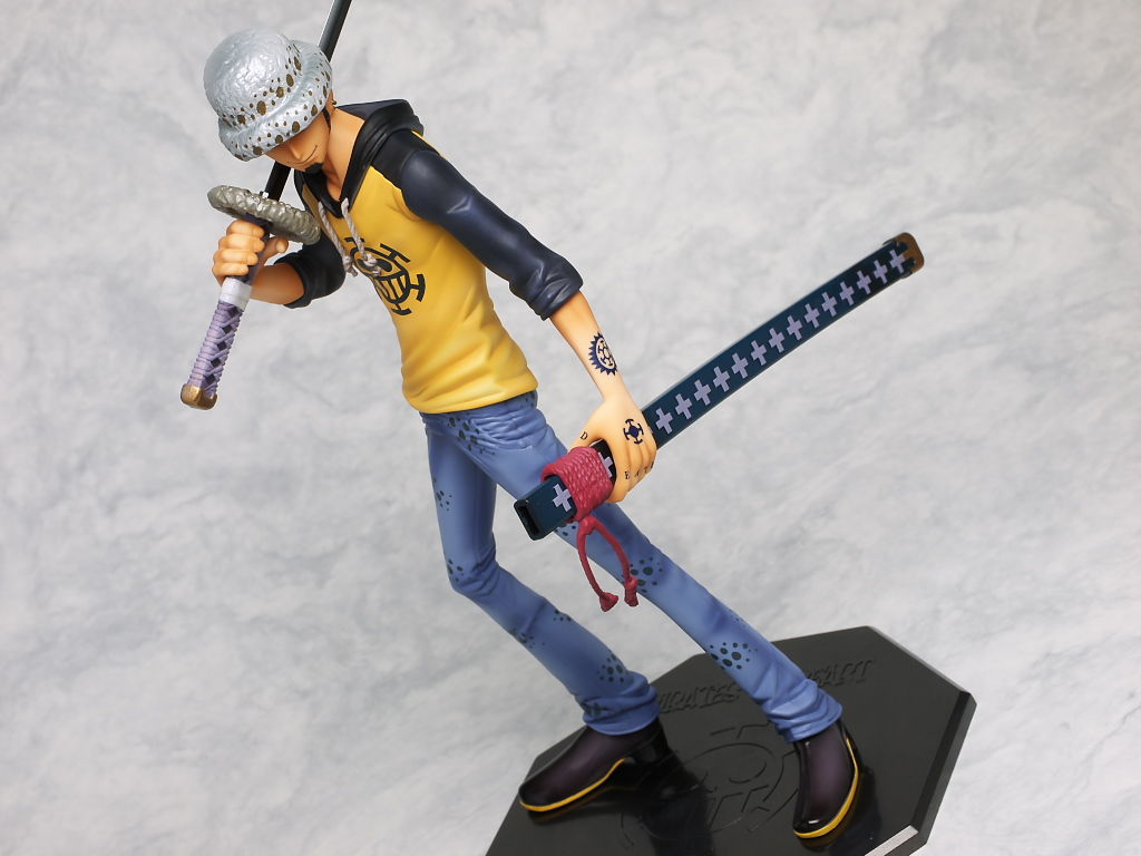 Law ของแท้ JP แมวทอง - POP Deluxe Megahouse [โมเดลวันพีช]