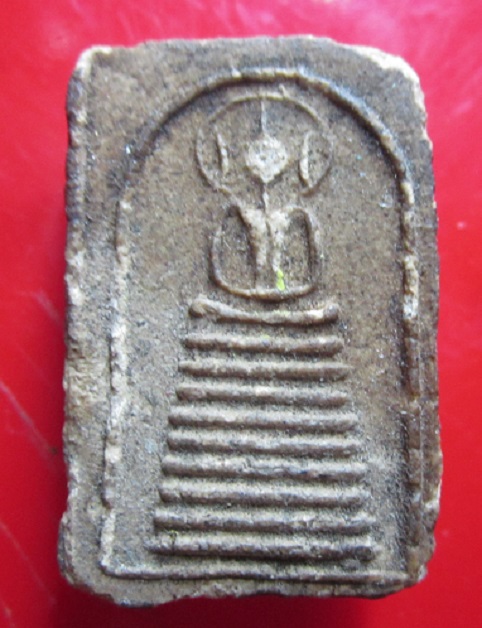 พระสมเด็จเนื้อผงว่าน หลวงปู่ชา วัดหนองป่าพง จ.อุบลราชธานี