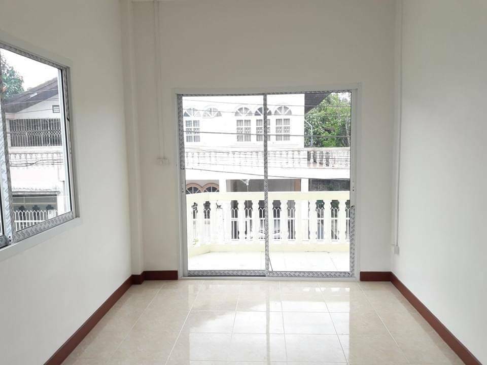 ขายแล้ว** บ้านแฝด 2ชั้น 29.7ตรว.(ซอยพาณิชยการธนบุรี) ใกล้ MRTจรัญฯ13 เพียง 600เมตร