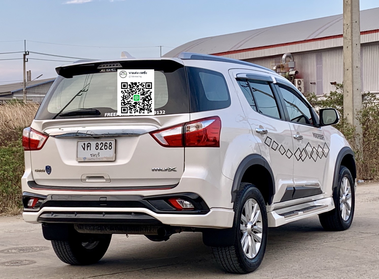 ONYX VS Isuzu Mu-x(รถรุนธรรมดาแต่งเป็นONYX)'2017-On [กำเนิดว่าเป็นคุณThe ONYX รอให้คุณจับจองได้แล้ววันนี้]