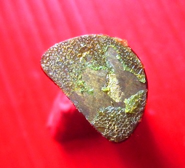 พระรูปหล่อเนื้อทองเหลือง หลวงพ่อรุ่ง วัดหนองสีนวล อ.ตาคลี จ.นครสวรรค์ ตอกโค๊ดที่สังฆฏิ