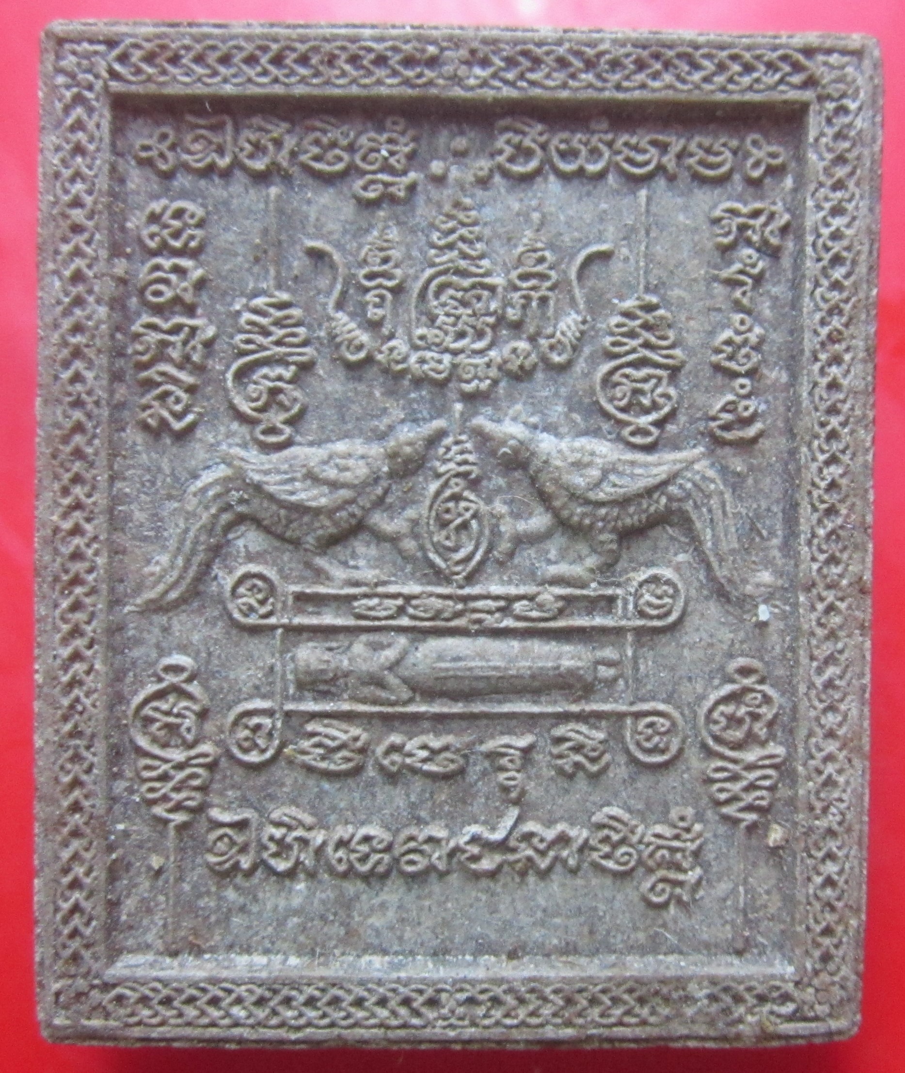 พระผงว่าน สาริกาคู่ นางพราย ไม่ทราบที่ องค์ที่2