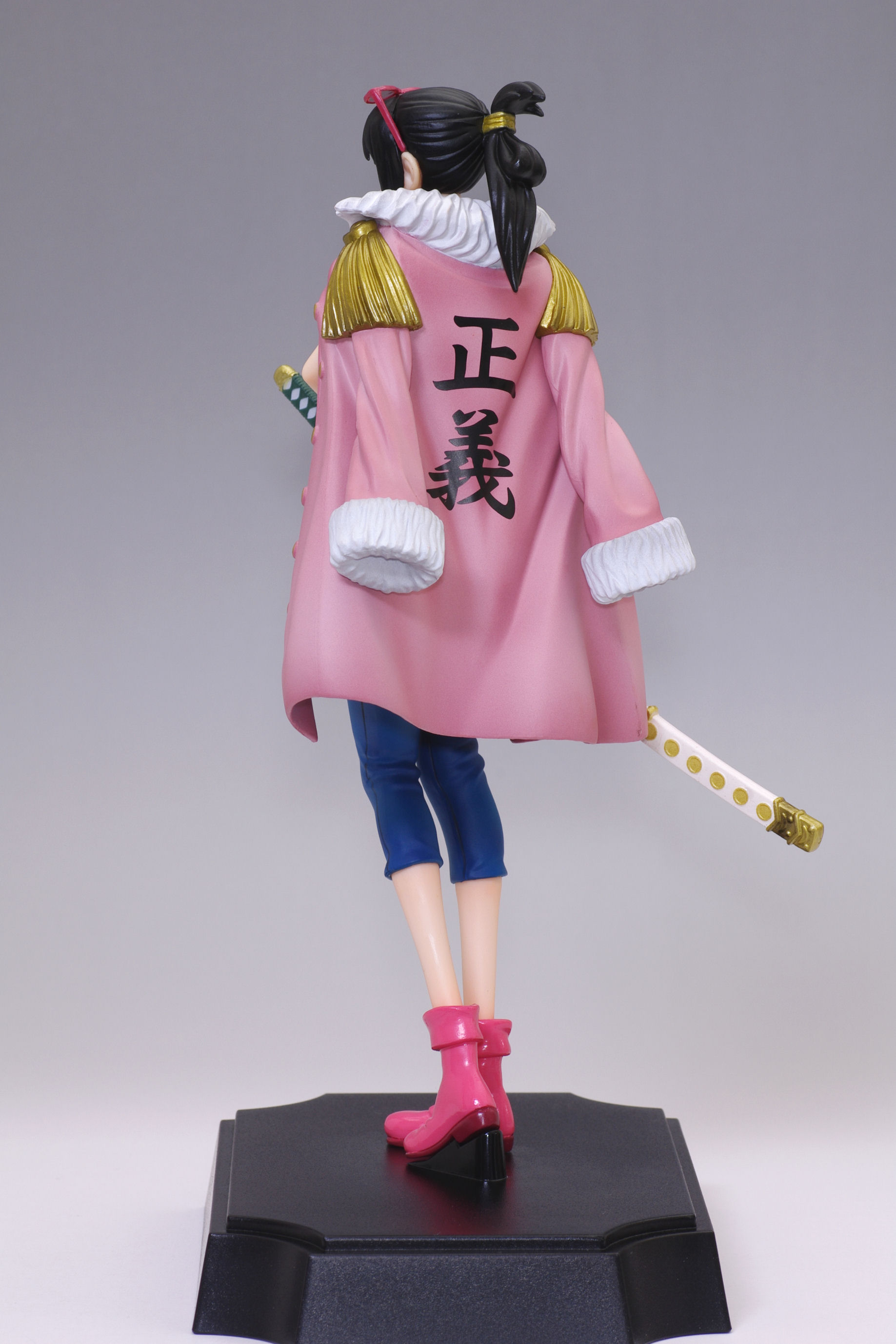 Tashigi ของแท้ JP แมวทอง - Ichiban Kuji Banpresto [โมเดลวันพีช]