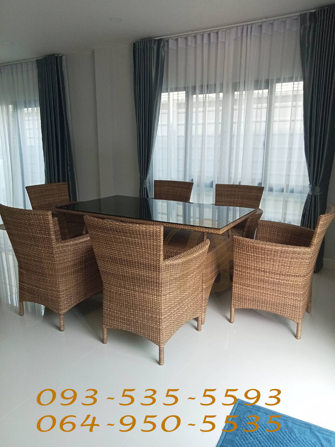 ชุดโต๊ะอาหารหวายเทียม 6ที่นั่ง สานด้วยเส้นหวายเทียมสีธรรมชาติคล้ายผิวเปลือกไม้ เส้นหวายเทียมนำเข้าจากอินโดนีเซีย ทนทานยืดหยุ่นสูง ดูแลรักษาง่าย ไม่กลัวแดด ฝน คุณภาพส่งออก