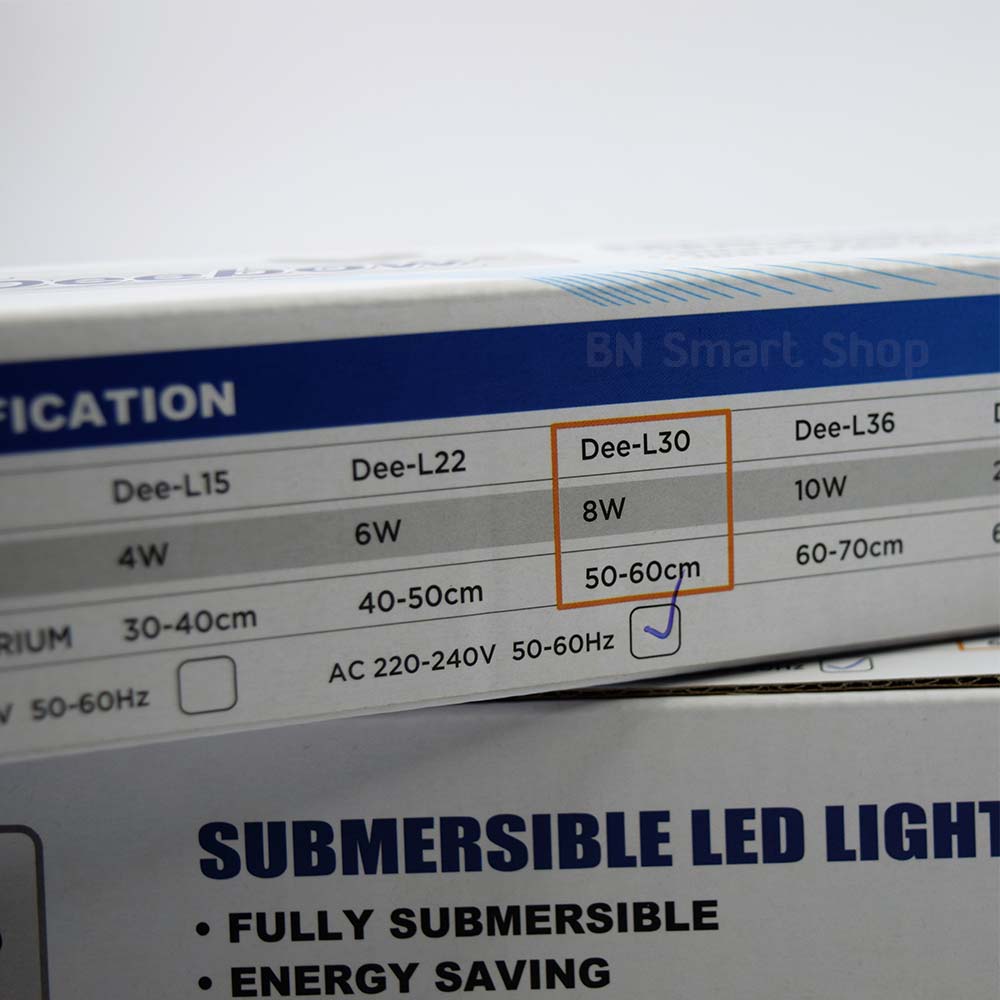 หลอดไฟ LED กันน้ำ ปรับไฟได้ 3 แบบ Deebow Dee-L30 กำลัง 8 วัตต์ ใช้กับตู้ขนาด 50-60 ซม. / 20-24 นิ้ว