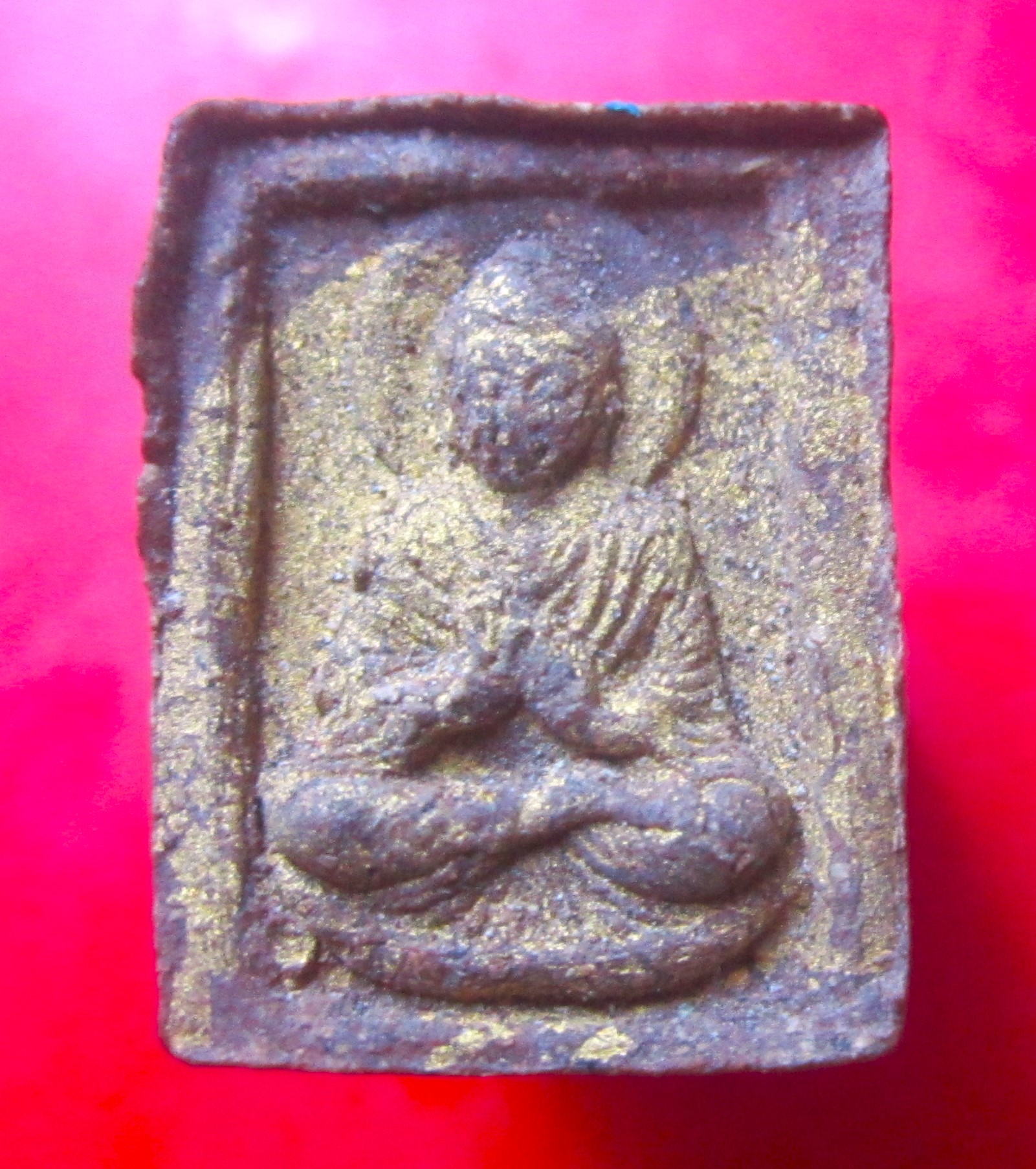 พระพุทธเจ้า เนื้อผงว่านซานหมาก หลัง ยันต์เฑาะว์ พระแท้ไม่ทราบที่ องค์ที่12