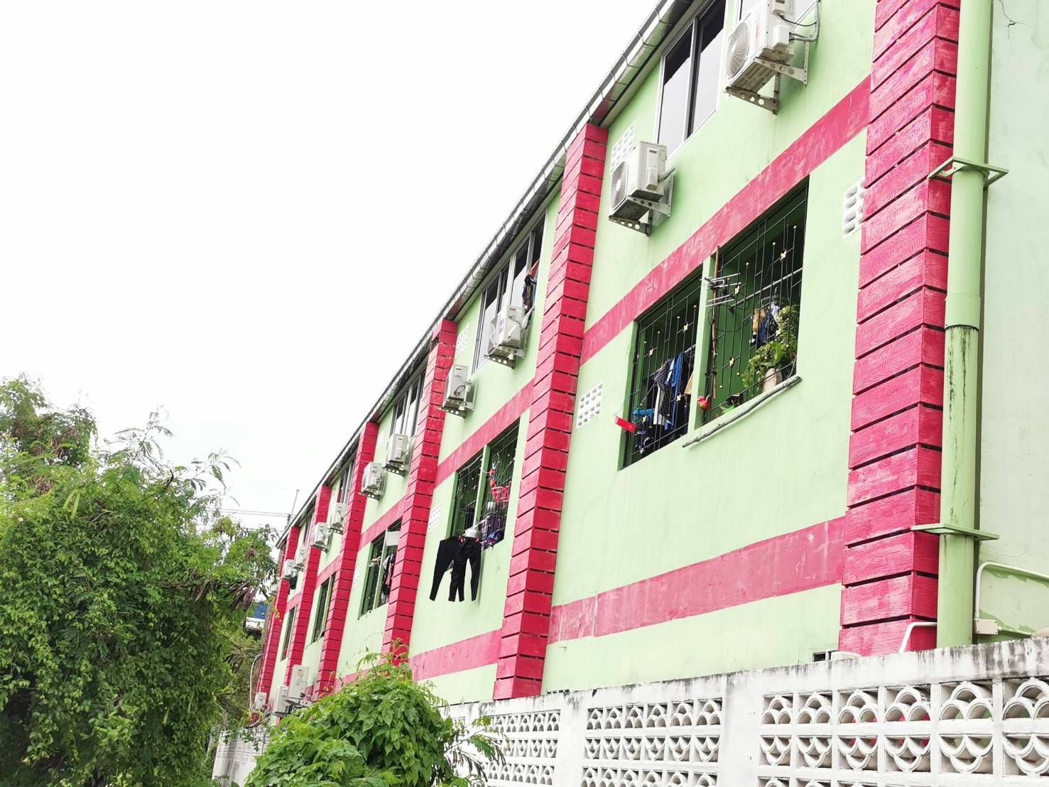 ขายอพาร์ทเมนต์ แสมดำ 65 ห้อง