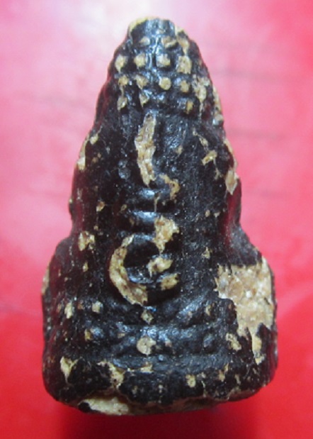 พระปิดตาเนื้อผง ชุบรัก หน้ายันต์อุโลม หลังยันต์5ไทย ไม่ทราบที่