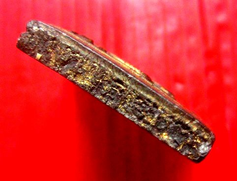 พระสมเด็จ พะปิดตา เนื้อผงลงทอง หลังจารมือ พระแท้ฯฯฯไม่ทราบที่