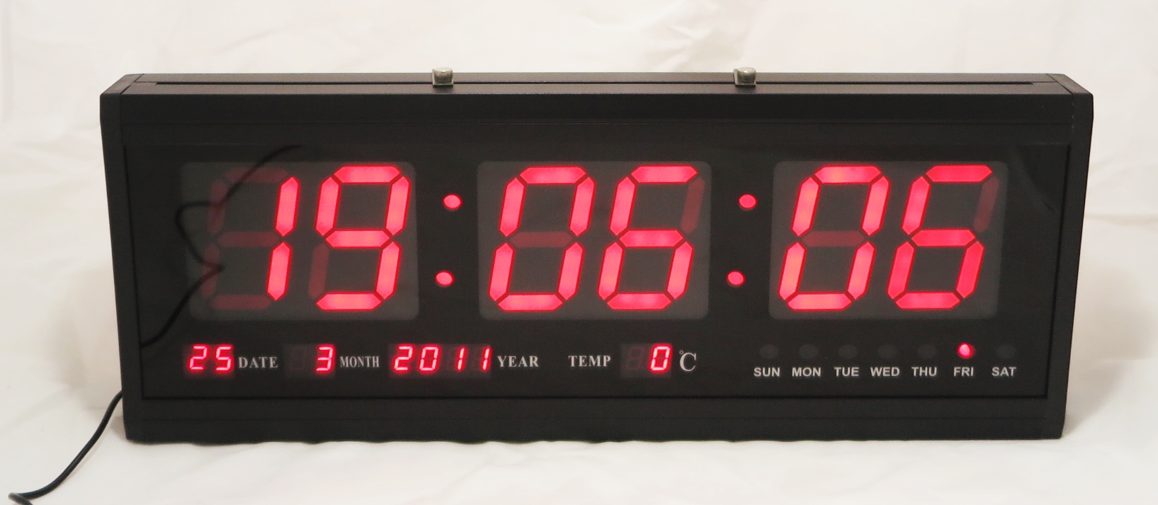 นาฬิกาดิจิตอล LED HT4819SM