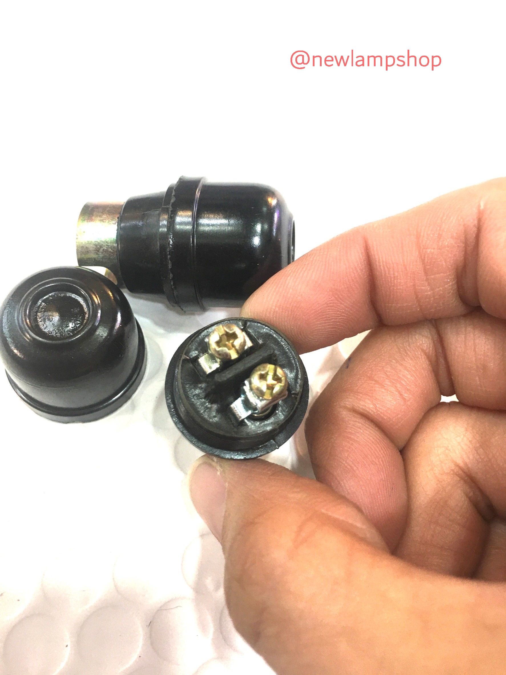 ขั้วห้อยเขี้ยวB15 ยี่ห้อSSR แบคกาไลท์ สำเนา