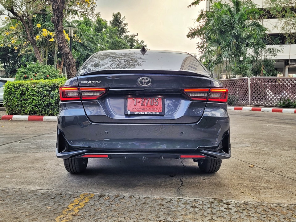 LUSSO VS Toyota Yaris Ativ 4D 2023 [กับความแตกต่างที่ลงตัว!!]