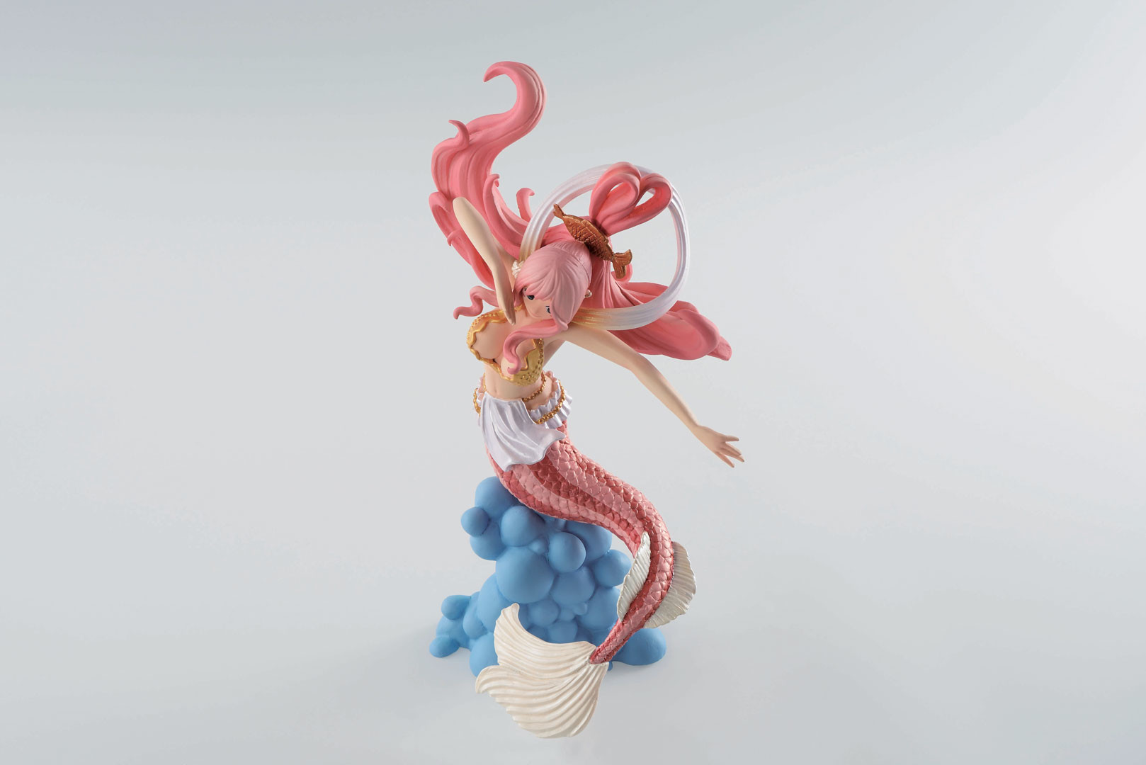 Shirahoshi ของแท้ JP แมวทอง - Banpresto World Figure Colosseum [โมเดลวันพีช]
