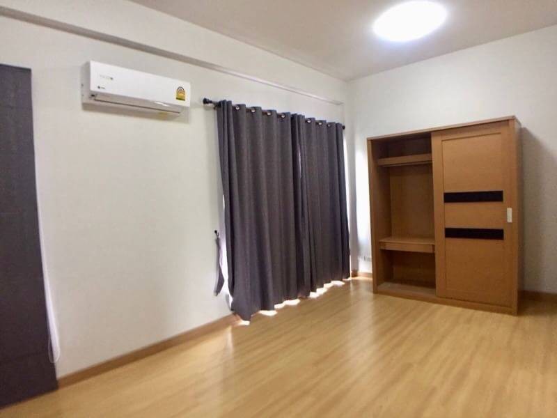 ขายทาวน์เฮ้าส์ ศุภาลัย พรีโม่ วัดส้มเกลี้ยง 2 ชั้น 30 ตรว 3 นอน หลังมุม ต้นโครงการ สภาพใหม่ สวย ถูกสุดในโครงการ