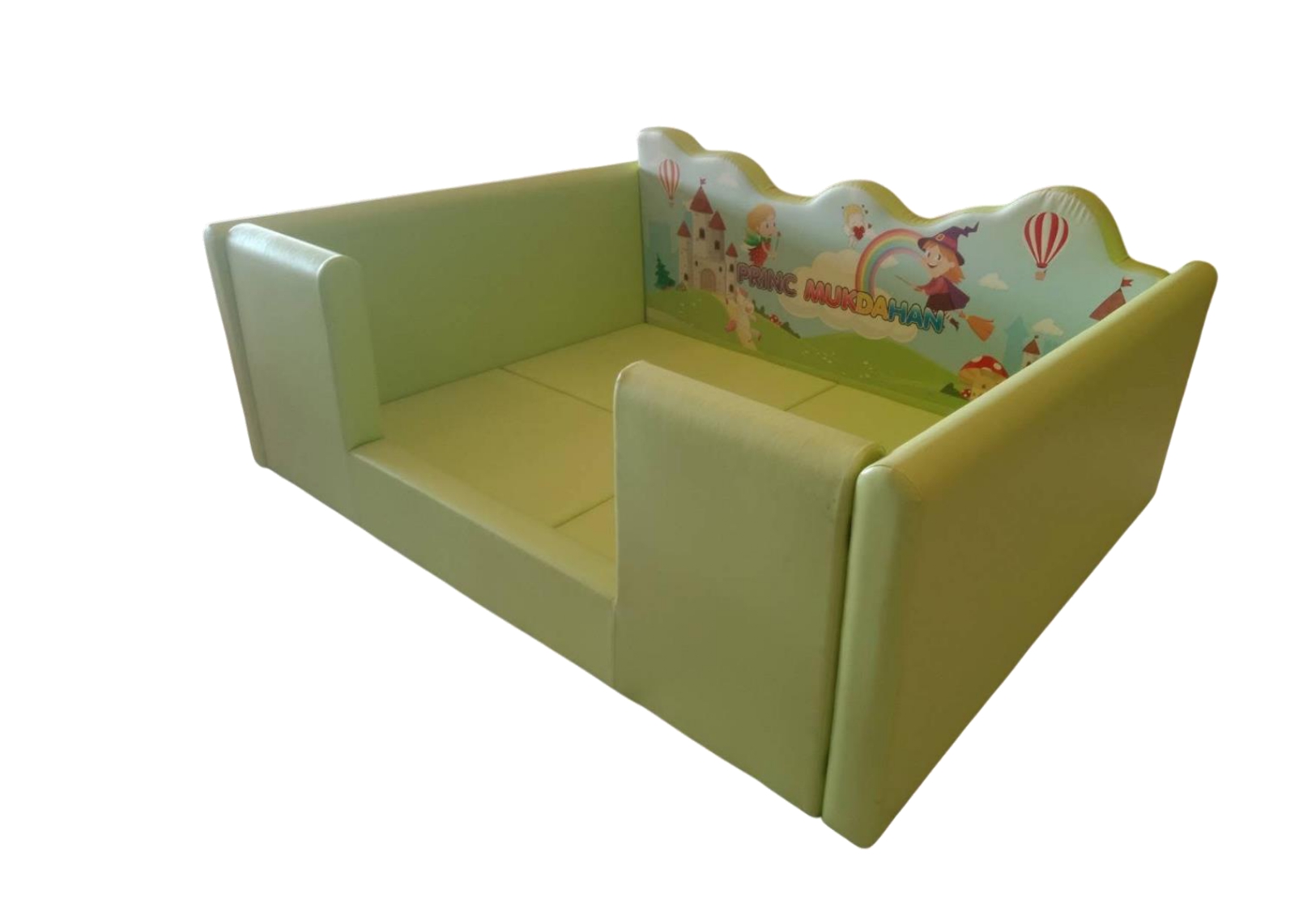 คอกกั้นเด็ก ปราสาทหรรษา, คอกกั้นเด็ก,เตียงเด็ก,เบาะหนังนุ่มนิ่ม softplay, indoor playground kidszone ,สวนสนุกในร่ม ,รับสั่งทำบ่อบอล เตียงเด็ก ตามขนาด ขนาด 3.5,5,6 ฟุต