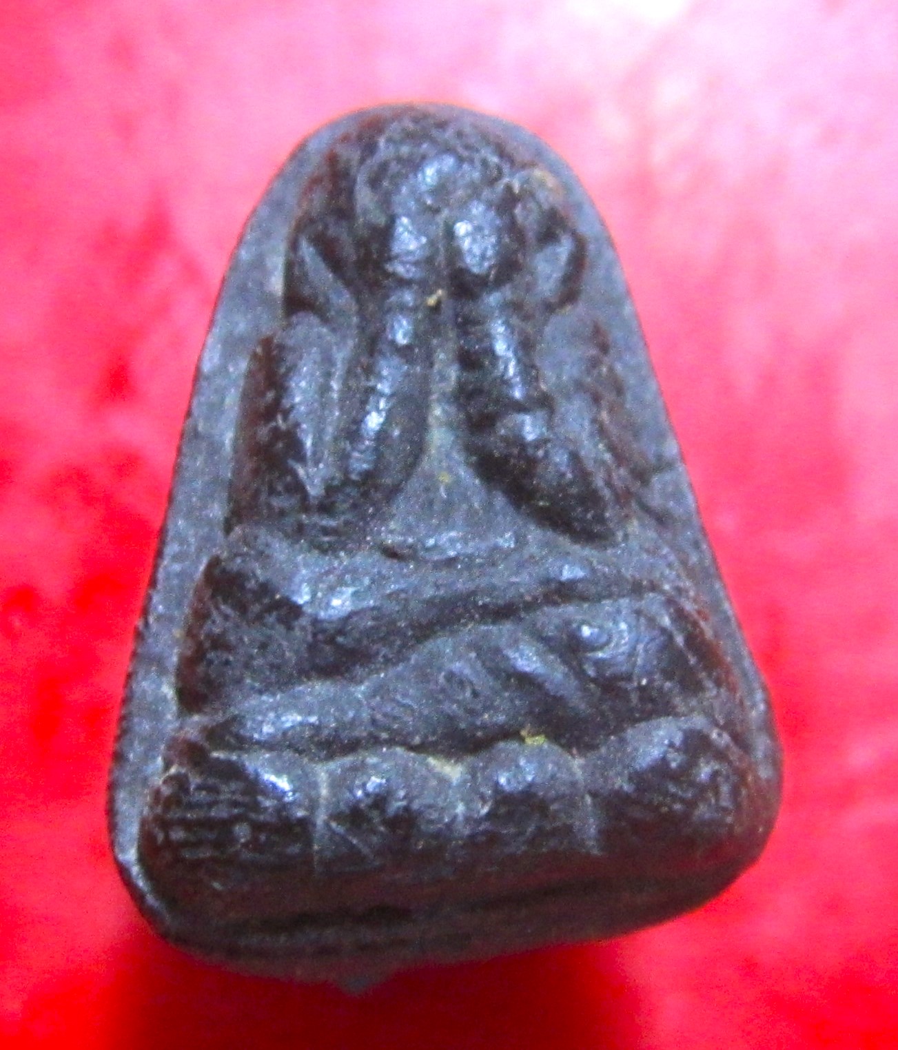 พระปิดตา เนื้อว่านเก่าฯฯ ไม่ทราบที่