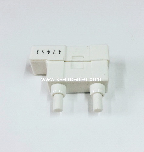 สวิทซ์ตู้เย็น SANYO แบบ 2 ปุ่ม 3 ขา R106F