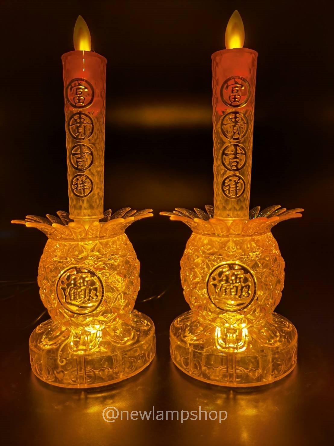 ชุดเชิงเทียนสัปปะรด 2 ระบบ ใส่ถ่านAAA และ เสียบปลั๊ก (สีแดง/สีเหลือง)