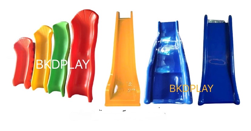 รางสไลเดอร์ พลาสติก Polyethylene โรงงาน