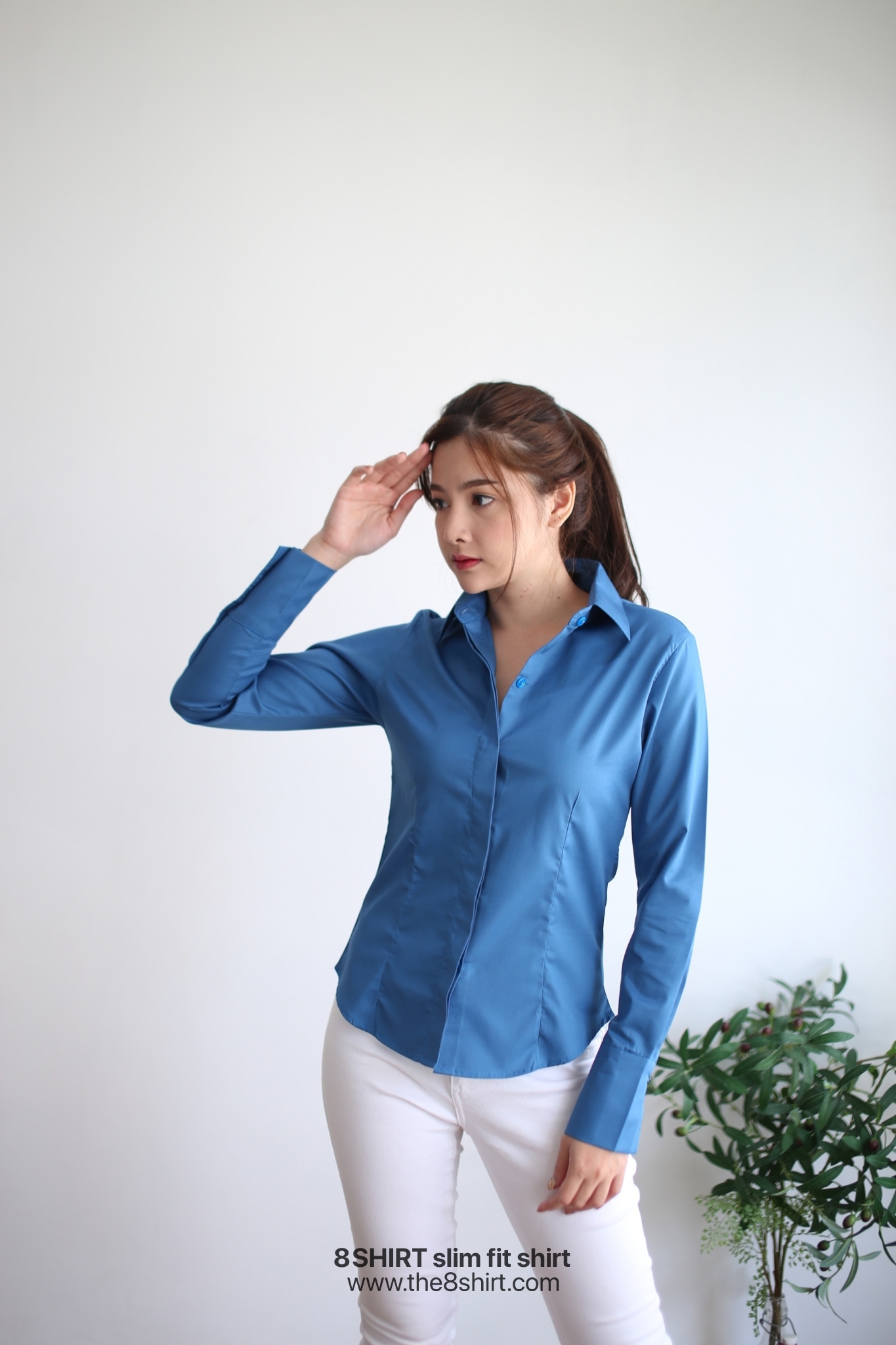เสื้อเชิ้ตผู้หญิง สีฟ้าคราม (Indigo Blue) สลิมฟิต เข้ารูป แขนยาว เสื้อเชิ้ตทำงาน เสื้อยูนิฟอร์ม แบรนด์ 8SHIRT slim fit shirt พร้อมส่ง