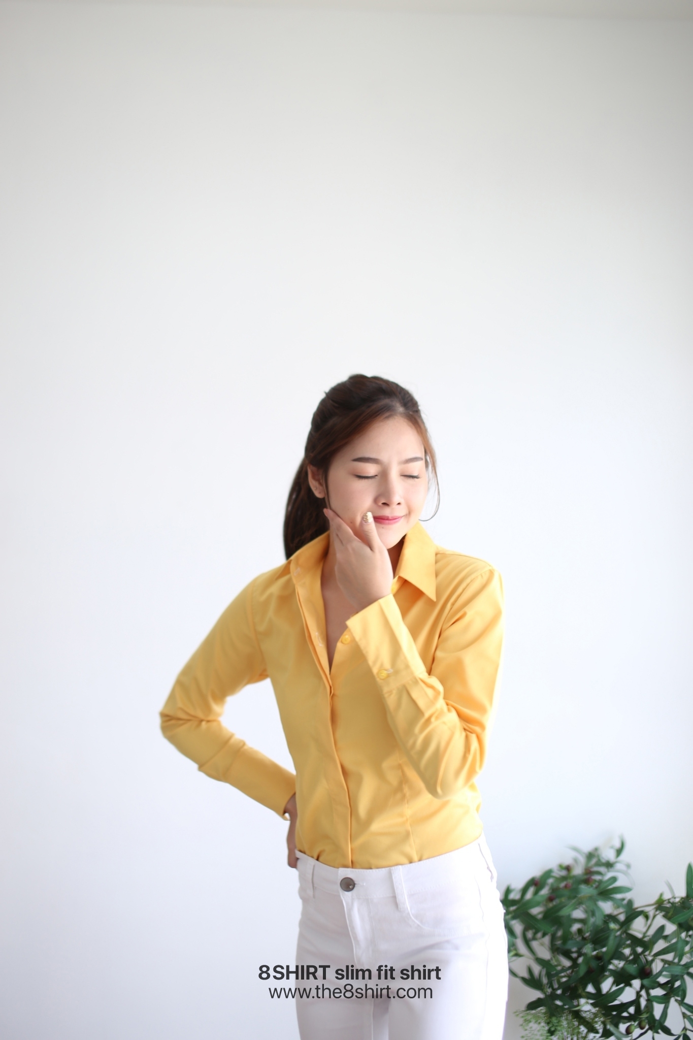 เสื้อเชิ้ตผู้หญิง สีเหลือง (Yellow) สลิมฟิต เข้ารูป แขนยาว เสื้อเชิ้ตทำงาน เสื้อยูนิฟอร์ม แบรนด์ 8SHIRT slim fit shirt พร้อมส่ง