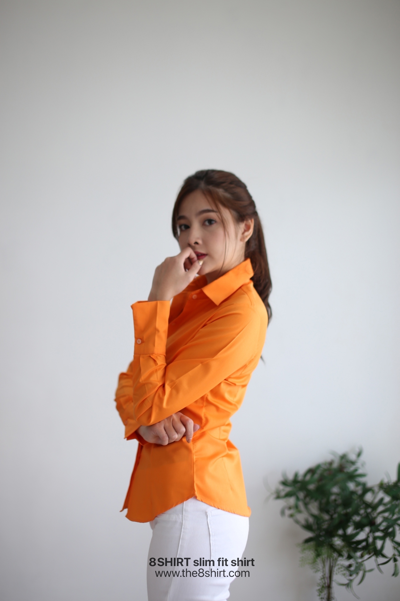 เสื้อเชิ้ตผู้หญิง สีส้มสด (Orange Summer) สลิมฟิต เข้ารูป แขนยาว เสื้อเชิ้ตทำงาน เสื้อยูนิฟอร์ม แบรนด์ 8SHIRT slim fit shirt พร้อมส่ง