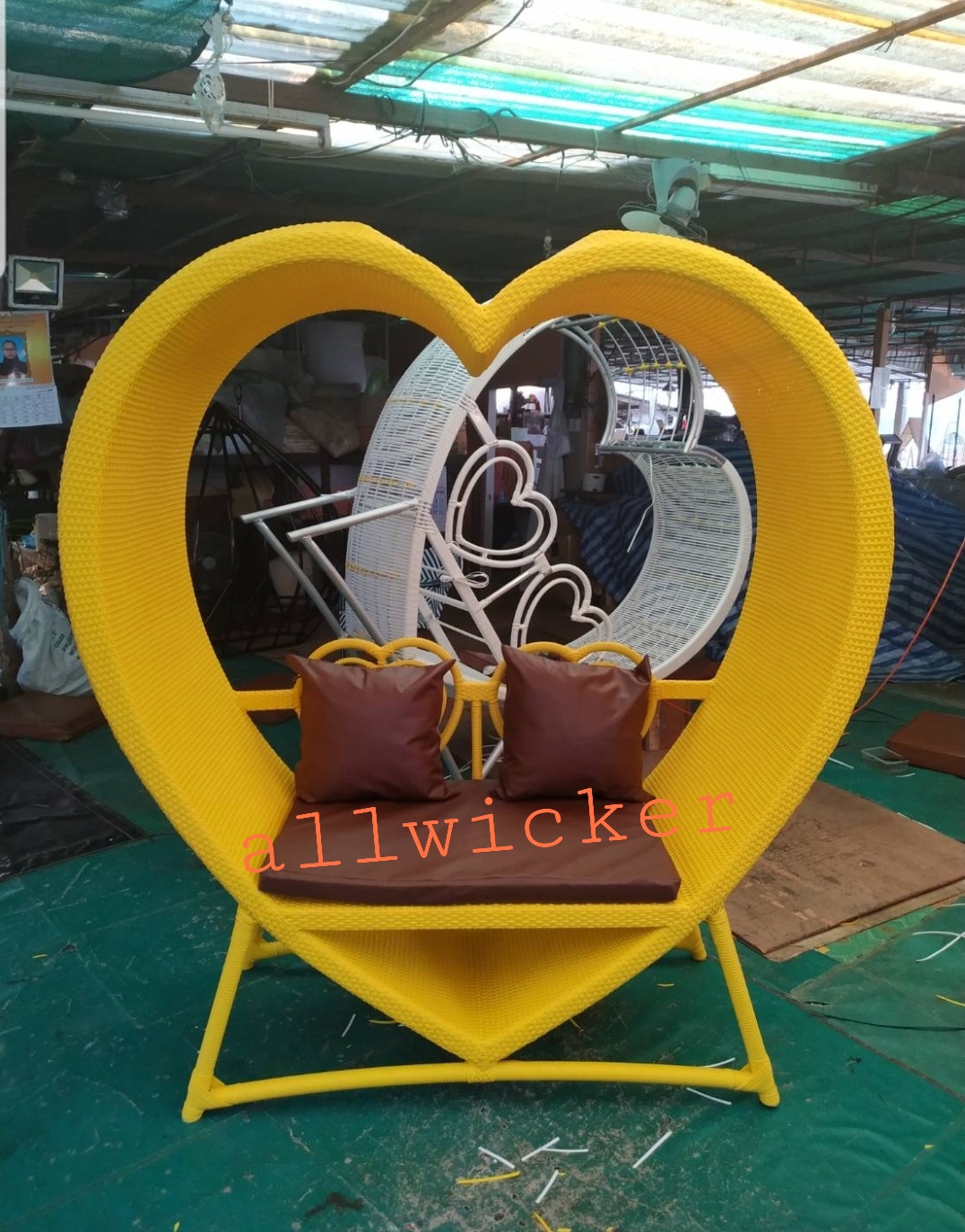 ซุ้มหัวใจ-หวายเทียม โครงอลูมิเนียมน้ำหนักเบา แต่แข็งแรงมาก