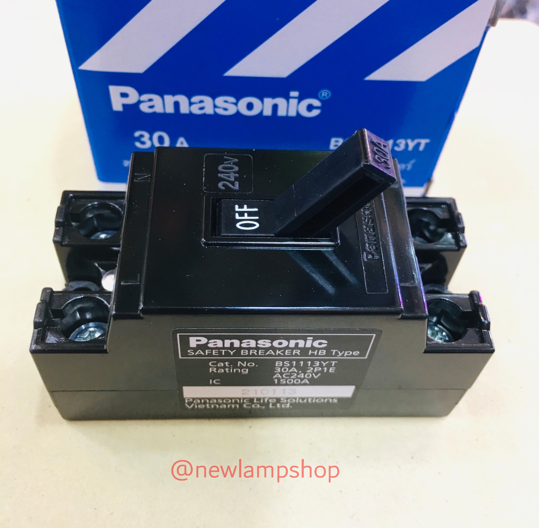 Safety Breaker เชฟตี้ เบรกเกอร์ สวิตซ์ตัดไฟอัตโนมัติ ยี่ห้อ Panasonic 10A/15A/20A/30A/40A