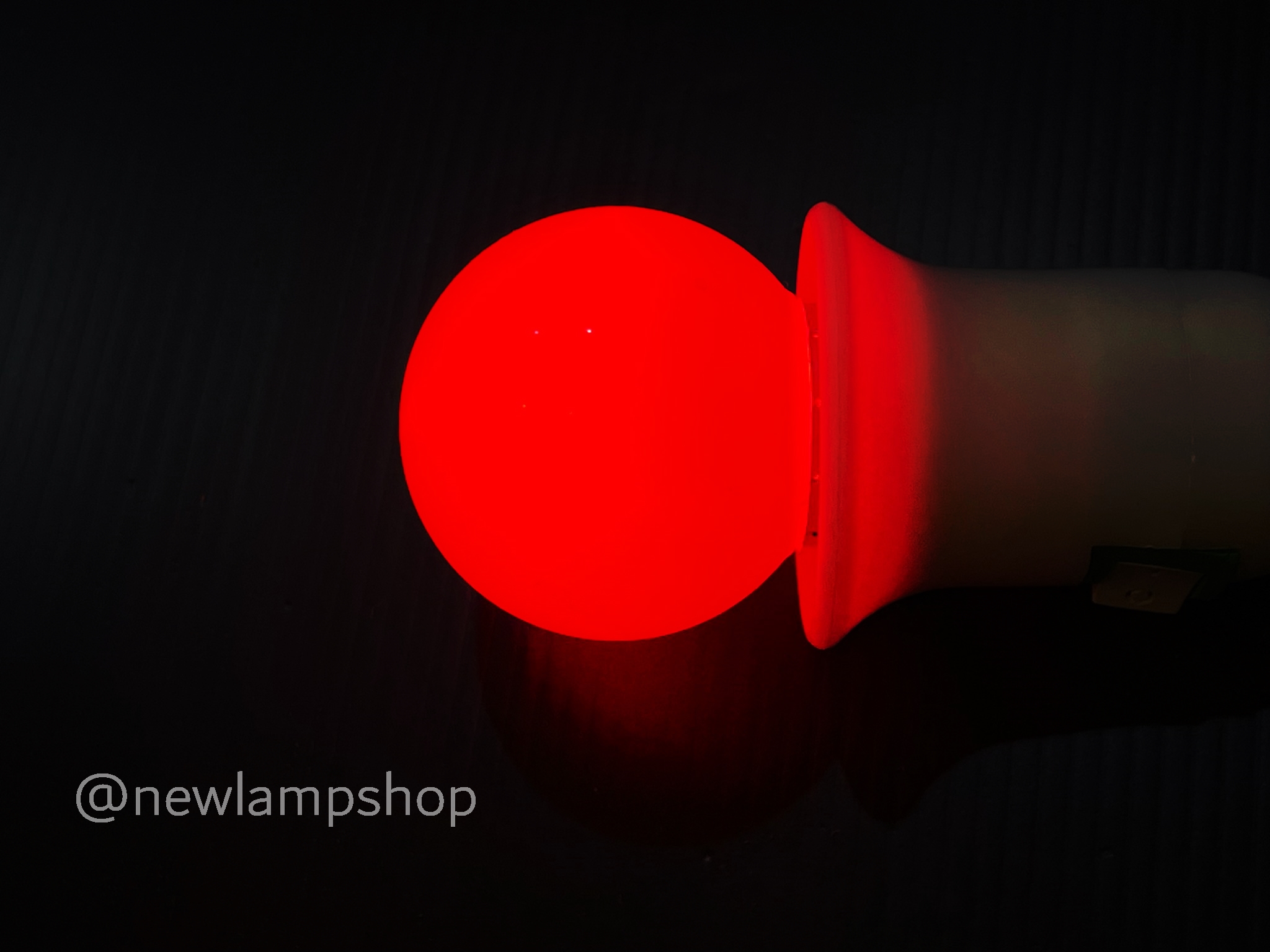 หลอดปิงปอง LED 1w / 3w ขั้วเกลียว E27 มีให้เลือกหลากสี