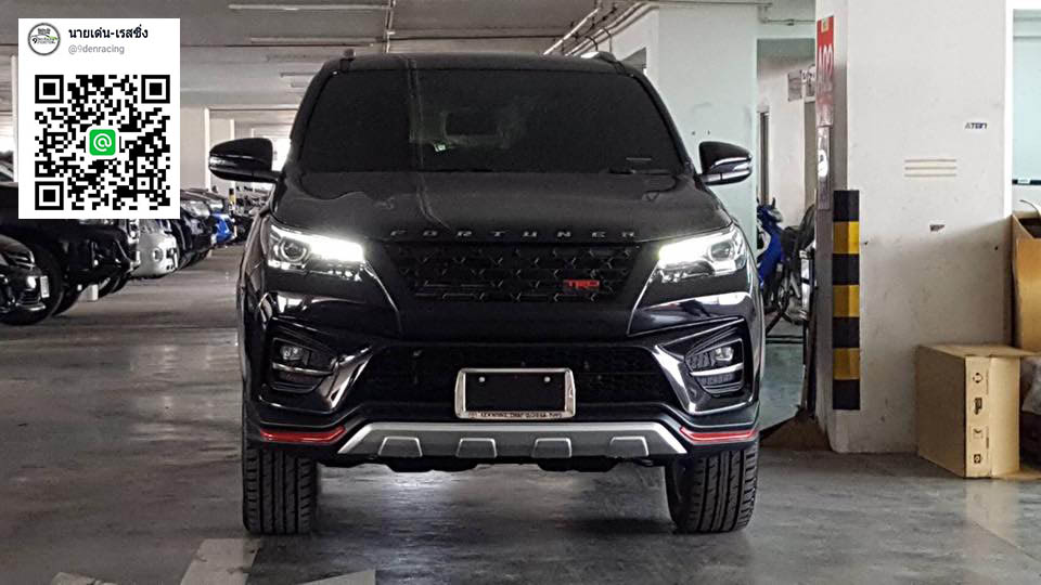 9Den&FD-2RS(ตัดสีแดง)/FD-2XS(ตัดสีเทา) VS Toyota All New Fortuner(TRD Sportivo 2 (MY2018)'2019-On) [เติมเต็มสปอร์ตของTRDคุณล้ำด้วยชุดแต่งรุ่นนี้]