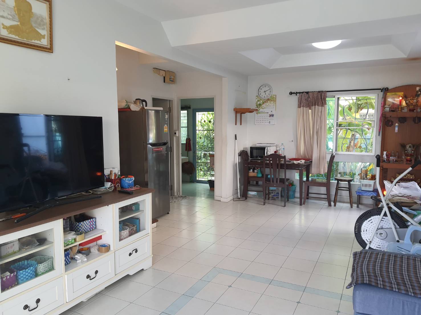 ขายบ้านเดี่ยว 2 ชั้น ม.พฤกษ์ลดา-พุทธสาคร (สาย4 ตัดใหม่) เจ้าของโครงการ : แลนด์แอนด์เฮ้าส์ - เนื้อที่ 56 ตร.ว. - พื้นที่ใช้สอย 145 ตร.ม. - ขนาด 3 ห้องนอน 2 ห้องน้ำ