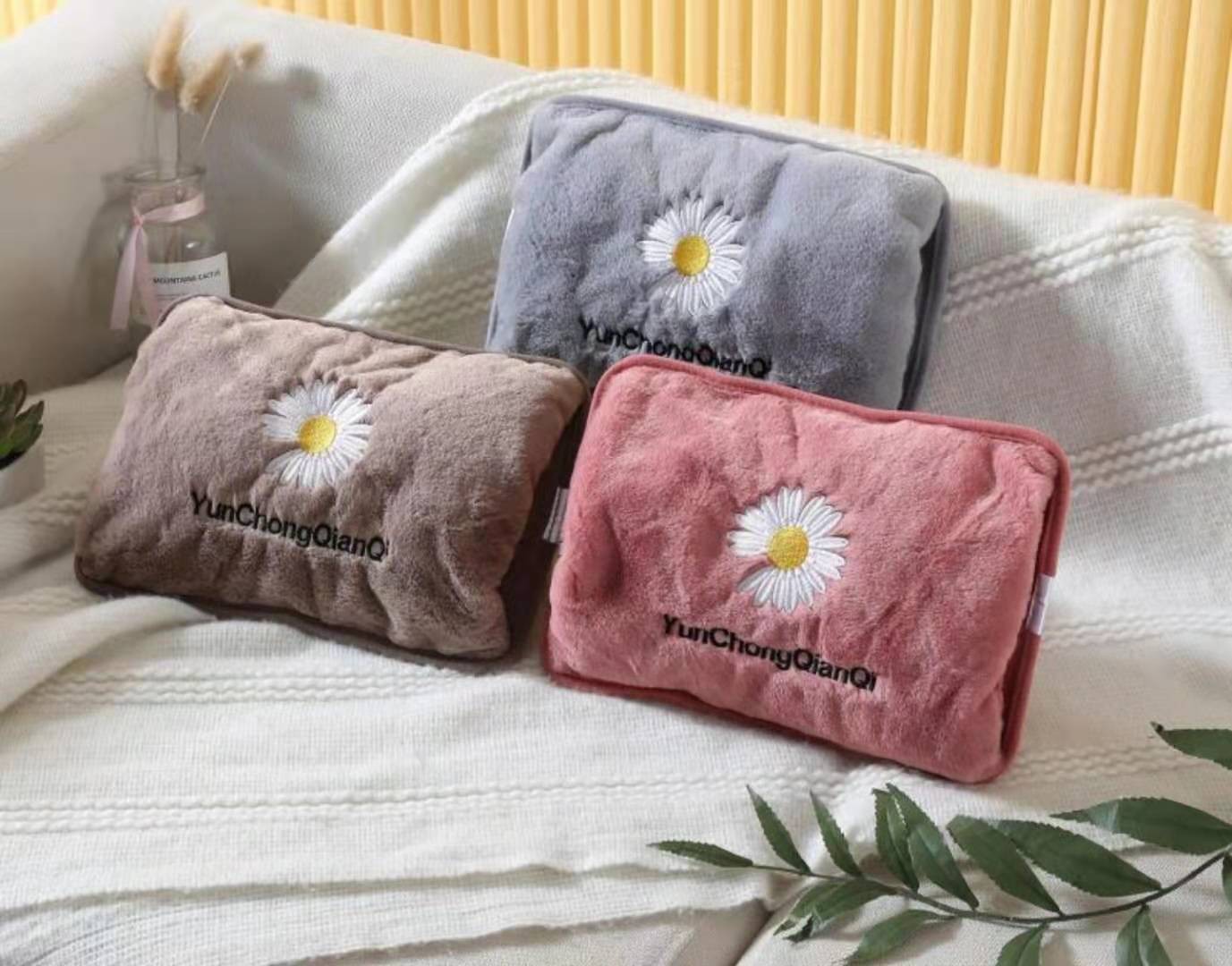 กระเป๋าน้ำร้อน Daisy