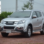 FX VS ISUZU MU-X'13-16 [ชุดรอบคันที่ออกแบบพร้อมเสริมครอบหน้าท้ายท่อคู่แฝดไฟเบคร...อูมามิลงตัว]
