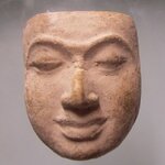 พระเนื้อผง หน้ากาก พระพุทธเจ้า หลัง จารหมึก ไม่ทราบที่