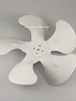 ใบพัดตู้แช่ JOHNSON ขนาด 9 นิ้ว (แบบ พลาสติก)