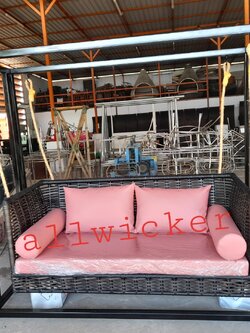 โซฟาแขวน ชิงช้าโซฟา โซฟาใหญ่ทรงสี่เหลี่ยม พร้อมเบาะ โครงเสาเหล็กขนาดใหญ่