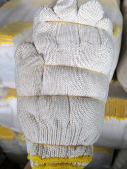 ถุงมือผ้าขอบเหลือง 6ขีด