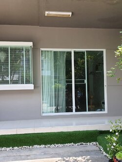 ขายทาวน์เฮ้าส์ อินดี้ 1 ถนนประชาอุทิศ ซอย 90 ทาวน์เฮ้าส์ 2 ชั้น 18.10 ตรว. 2 ห้องนอน 3 ห้องน้ำ มีห้องน้ำในตัวทุกห้อง บ้านสภาพใหม่ พร้อมเฟอร์นิเจอร์