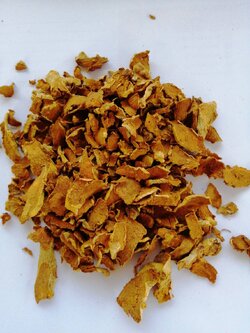 ขมิ้นชันหั่นเเว่น turmeric Organic