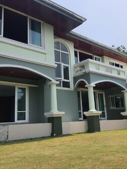 บ้านเดี่ยว 2 ชั้น 100 ตร.ว. 340 ตารางเมตร . หมู่บ้านเดอะรอยัล กรีนพาร์ค เพชรเกษม-กาญจนาภิเษก ห่างถนนเพียง 150 เมตร