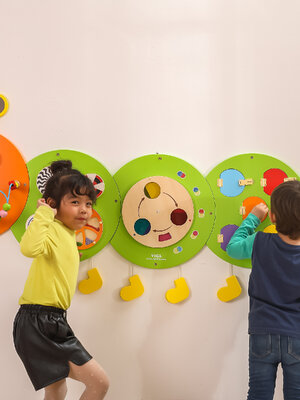 ชุดหนอนเกมติดผนัง ของเล่นติดผนัง , แผ่นติดผนัง เกมส์ไม้ ของเล่นเสริมพัฒนาการ, ของเล่น,ของเล่นติดผนัง,แถบแม่เหล็ก