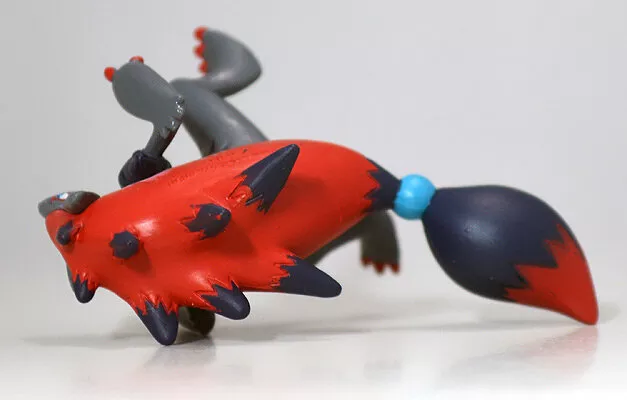 Zoroark ของแท้ JP - Monster Collection Takara Tomy [โมเดลโปเกมอน]